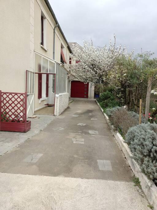 L'Escale Apartment Bourges Exterior photo